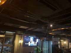-麦凯伦烧烤·精酿超级工厂店(金桥总店)