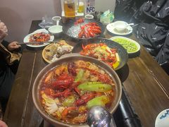 -聚汇三少·龙虾·中餐厅(莫邪路新天地店)