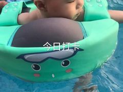 -鹏湃星少儿游泳运动中心(西溪店)