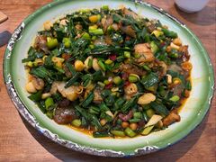 泡椒苕皮回锅肉-佬缸炮江湖川菜(玉林店)