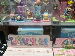 -泡泡玛特POPMART(国金街店)