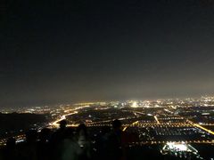 -鬼笑石后山停车场