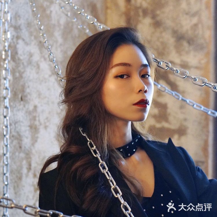 珠海首家下沉式洞穴艺术展 | 还有神㊙️演出