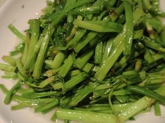 清炒水芹-金典银峰老鹅馆·昆山菜(亭林公园店)