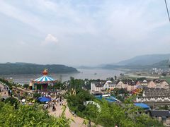 -美心红酒小镇游乐园