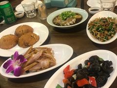 -美乐食街(小南店)