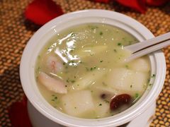 荠菜黄鱼羹-新荣记(西溪湿地店)