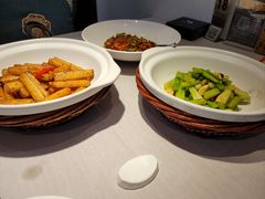 -毛家饭店·30年融合新湘菜(汉峪金谷店)