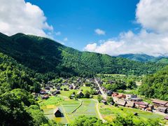 -白川乡与五箇山的合掌构造村落
