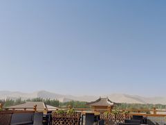 -敦煌山庄摘星阁