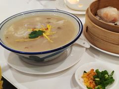 西关水菱角-白天鹅宾馆-宏图府餐厅
