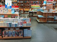 -新华传媒教材书店(中山南二路)