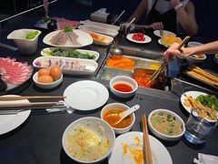 -海底捞火锅智慧餐厅(中骏世界城店)