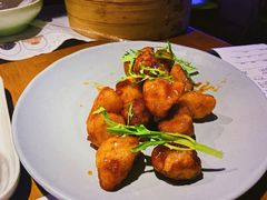 风味山药咕咾肉-南小馆(迪士尼小镇店)