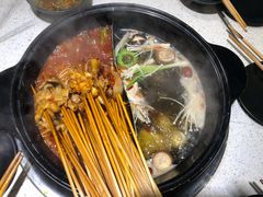 鸳鸯锅-钢管厂五区小郡肝串串香(南山店)
