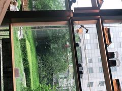 -星巴克(北京西大望路温特莱店)