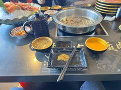 -牛武士寿喜烧·和牛火锅自助(全球首店)