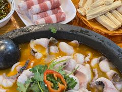 -大鼎石锅鱼(春江里店)