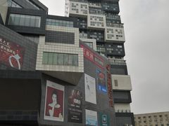 -资和信百货商场