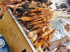 -云晓光头烧烤吧(德平路店)