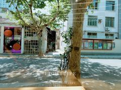 景观位-Onirii Coffee(长乐路店)