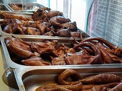 -老鼎万春卤菜(五代传承创始老店)