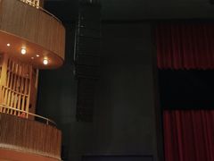 -交通银行前滩31演艺中心