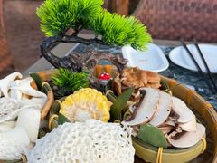 -慢丽江·云南野生菌土鸡锅(西山店)