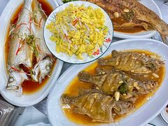 -丹水桥地锅鱼·翘嘴鲌·地方特色全鱼宴(丹江口大坝店)