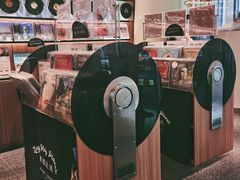 -黑胶星球(华发中城商都店)