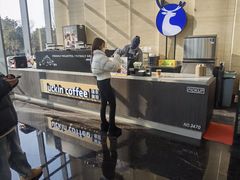 -瑞幸咖啡(绿地新都会9号楼店)
