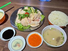 -绿柠食堂(北外滩店)