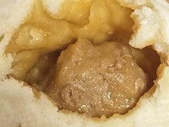 -白玉兰食品甜凤店(合生汇店)
