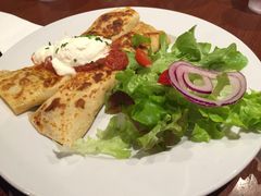 -Pancakes on the rocks(Darling Harbour)