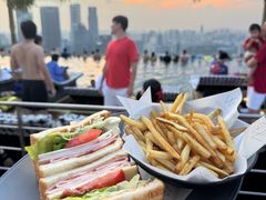 -RISE RESTAURANT(滨海湾金沙店)