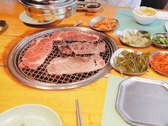 -唯成•韩国炭火烤肉 유성고기
