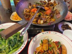 -富正毅三下锅·湘西韵味(天门山索道店)