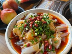 -贵厨酸汤牛肉(花果园国际中心店)