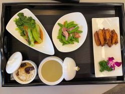 -爱陪伴尊享月子中心(国际店)