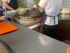-吾穆勒蓬灰牛肉面·清真(北滨河中路店)