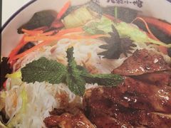 -美奈小馆·越南料理(中航城君尚购物中心店)
