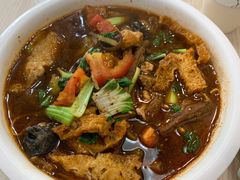 六鲜皮肚牛杂面-一家人面馆(三条巷店)