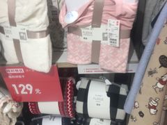 -优衣库(青岛伟东乐客城店)