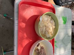 -周震馄饨