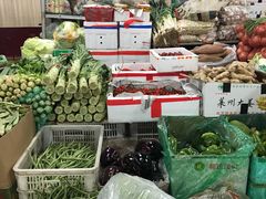 零售区-锦绣大地生鲜食品厅(巨山路店)