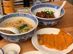 -沪西老弄堂面馆(定西路店)