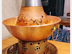 -炉小二铜锅牛蛙•川湘菜(三里屯店)