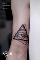 -729CLUB美式风格纹身店