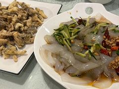-黄家饺子东北特色菜馆(湖滨商业街店)