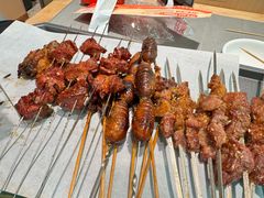 -小两口锦州烧烤·脆皮油边(依云北郡店)